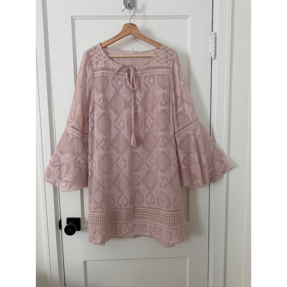 Floreat Anthropologie Blush‎ Pink Burnout Lace Trim Bell Sleeve Dress 12 Boho